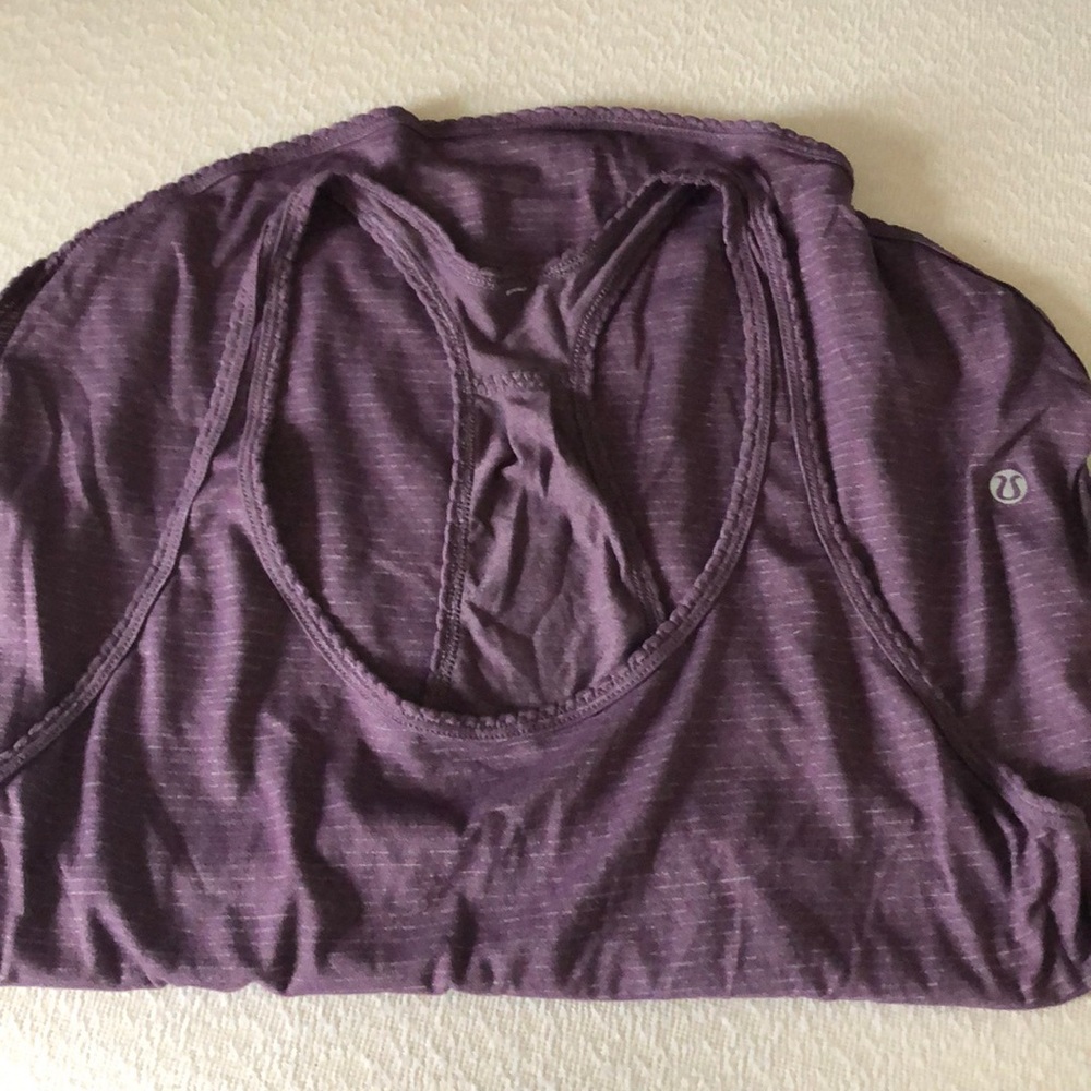 Lululemon tank